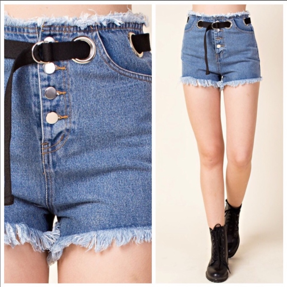 Belted Fringe Denim Shorts